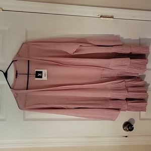 VERY J MAUVE CARDIGAN Never Worn still with tags long sleeve